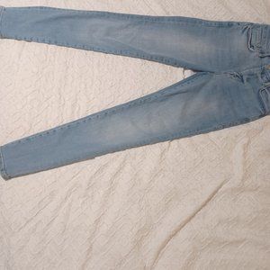 Frame Le One Skinny Jeans